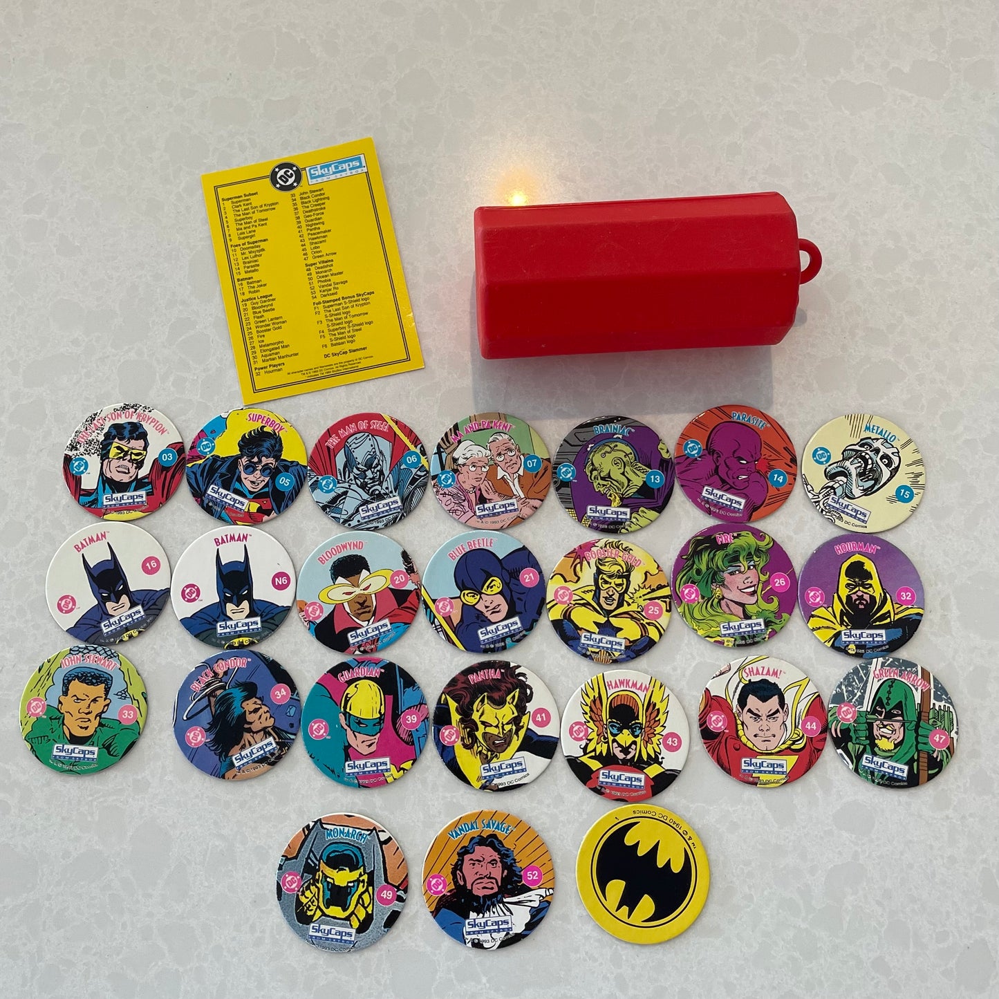 Set of 24 DC comics Skycaps