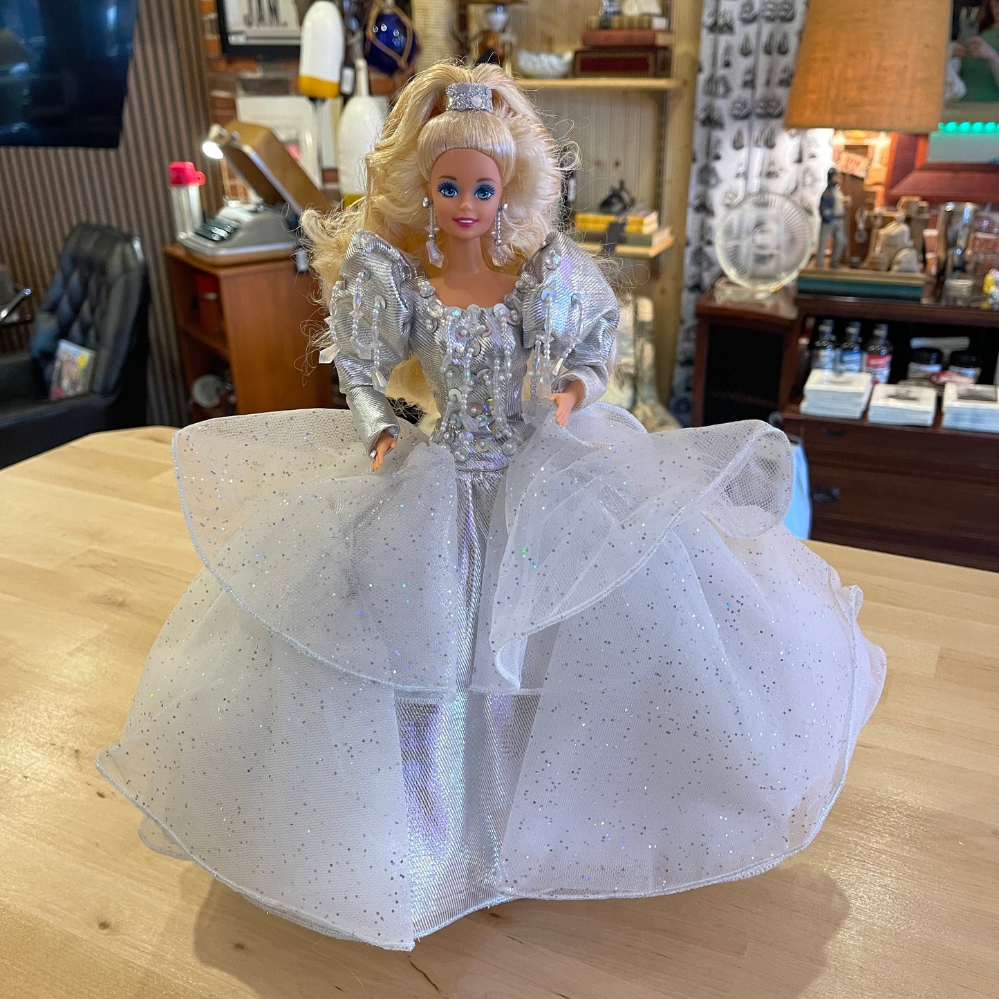 1992 Happy Holidays Barbie