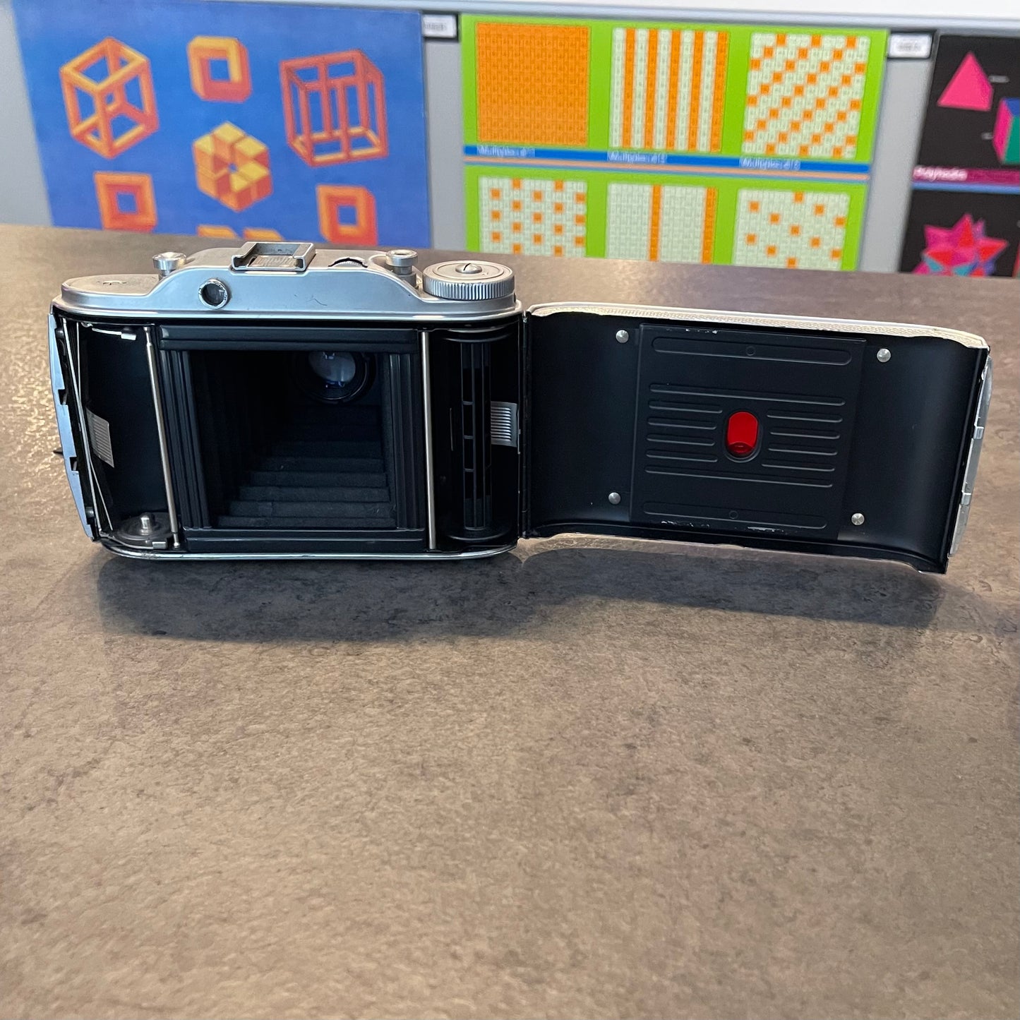 Agfa Isolette Camera with Case (untested)