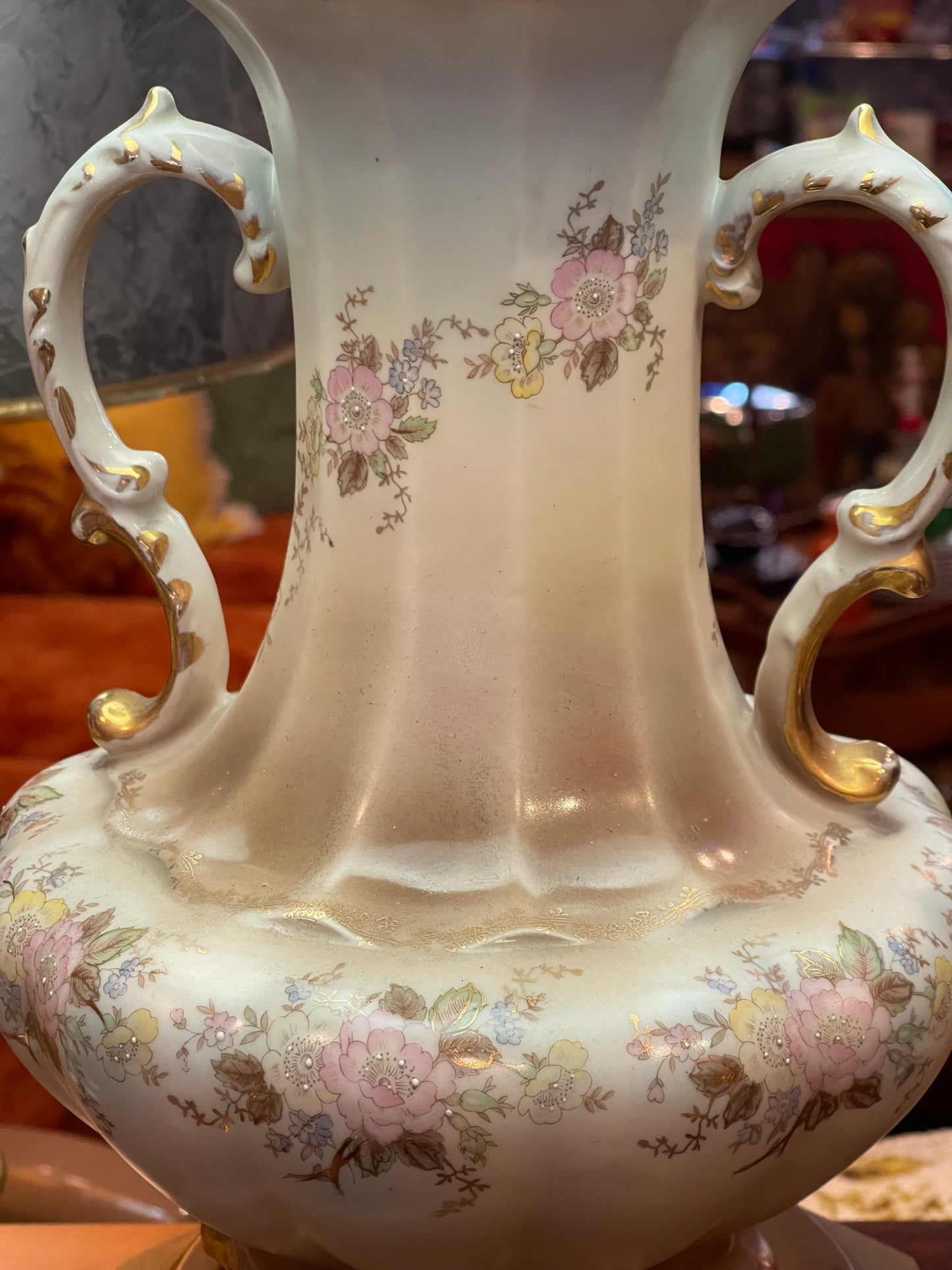 Porcelain Floral Lamp