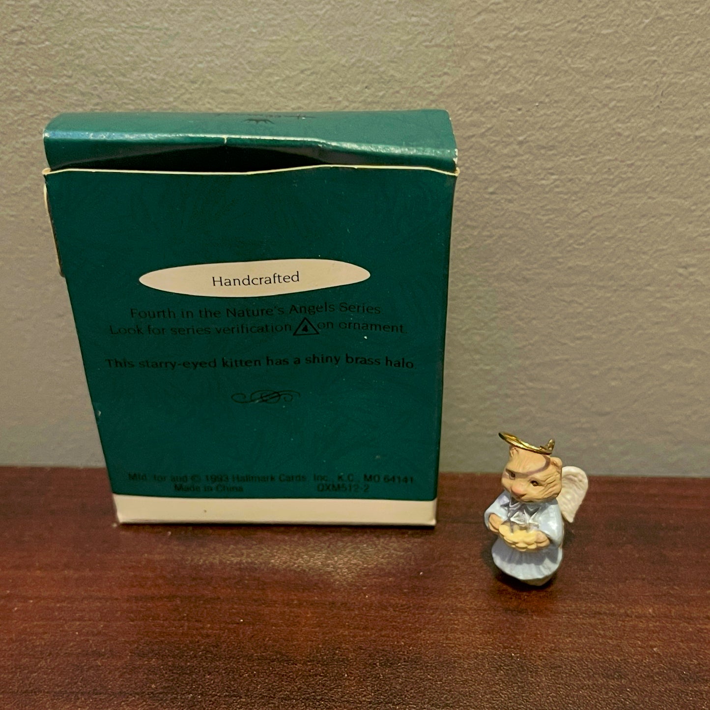 Hallmark 1993 Nature's Angels Micro Ornament