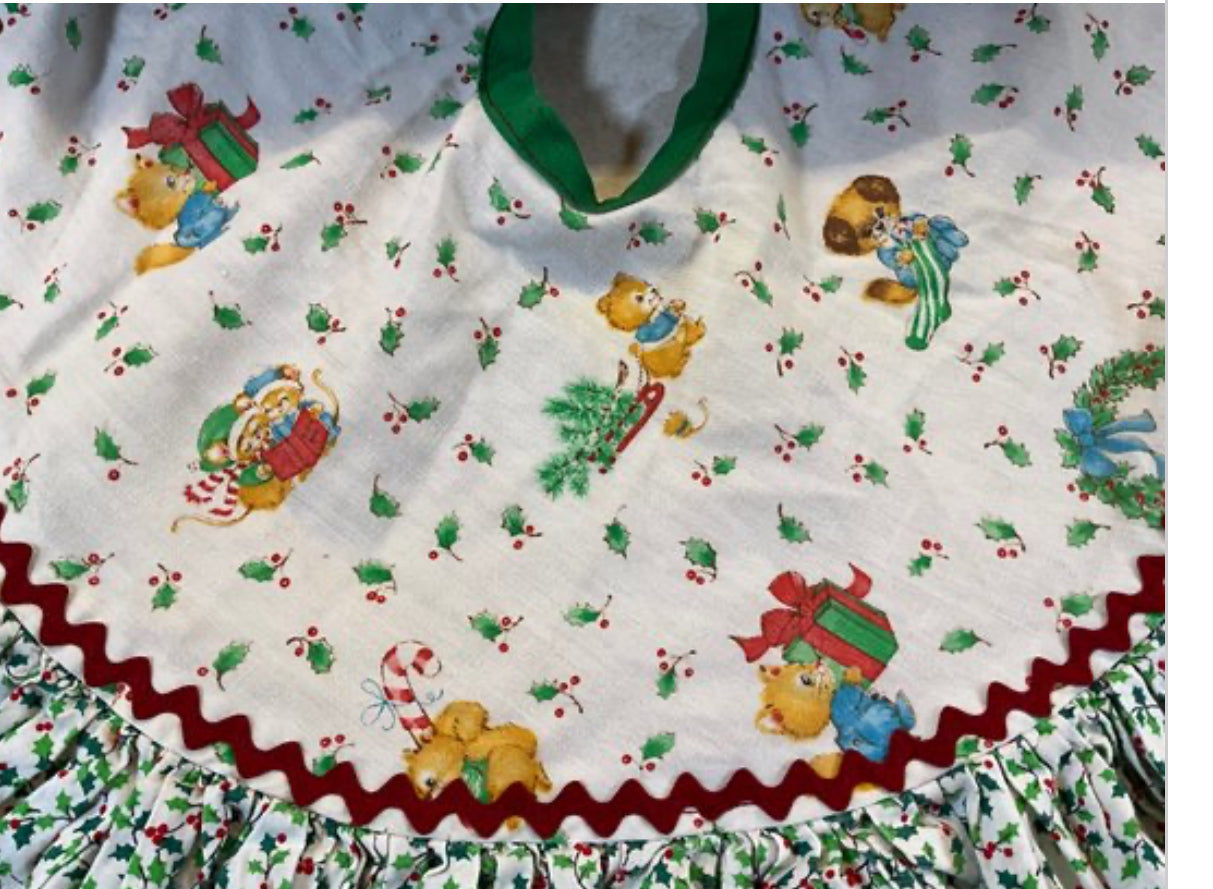 Vintage Tree Skirt