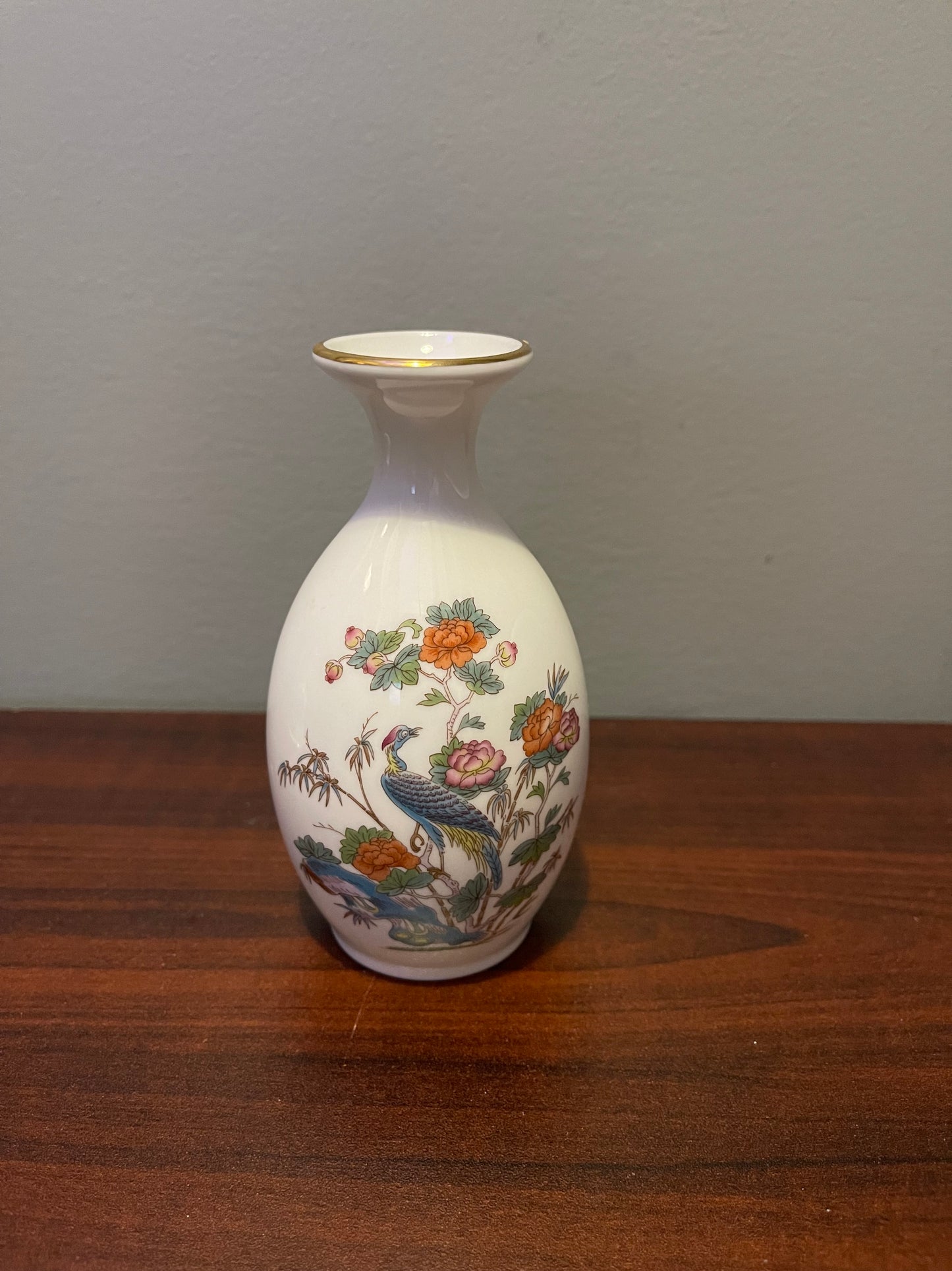 Wedgwood Kutani Crane Vase