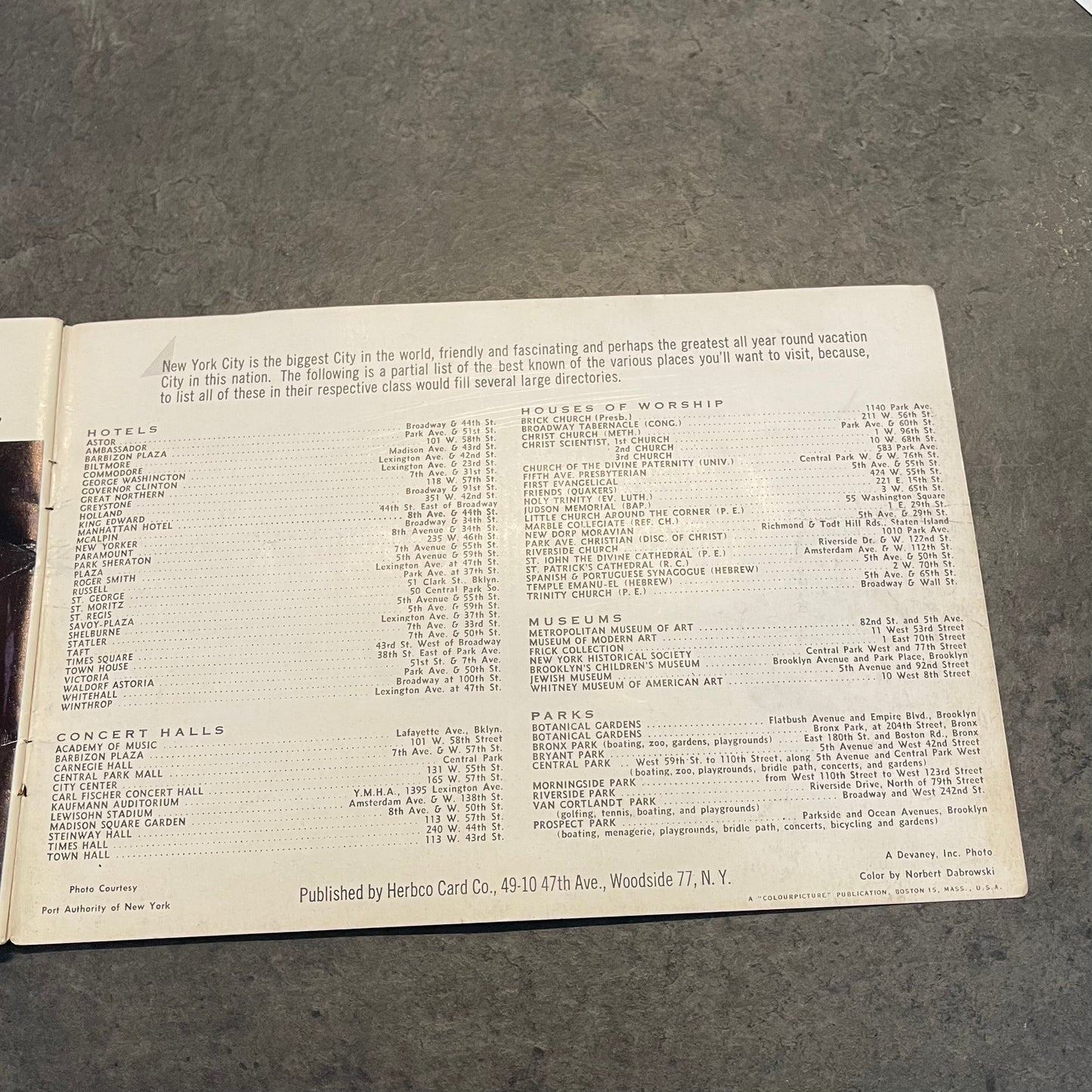 New York Souvenir Booklet