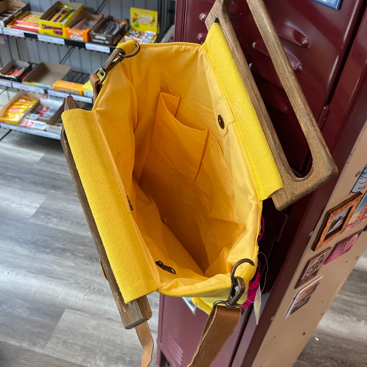 Wooden Handle Bag