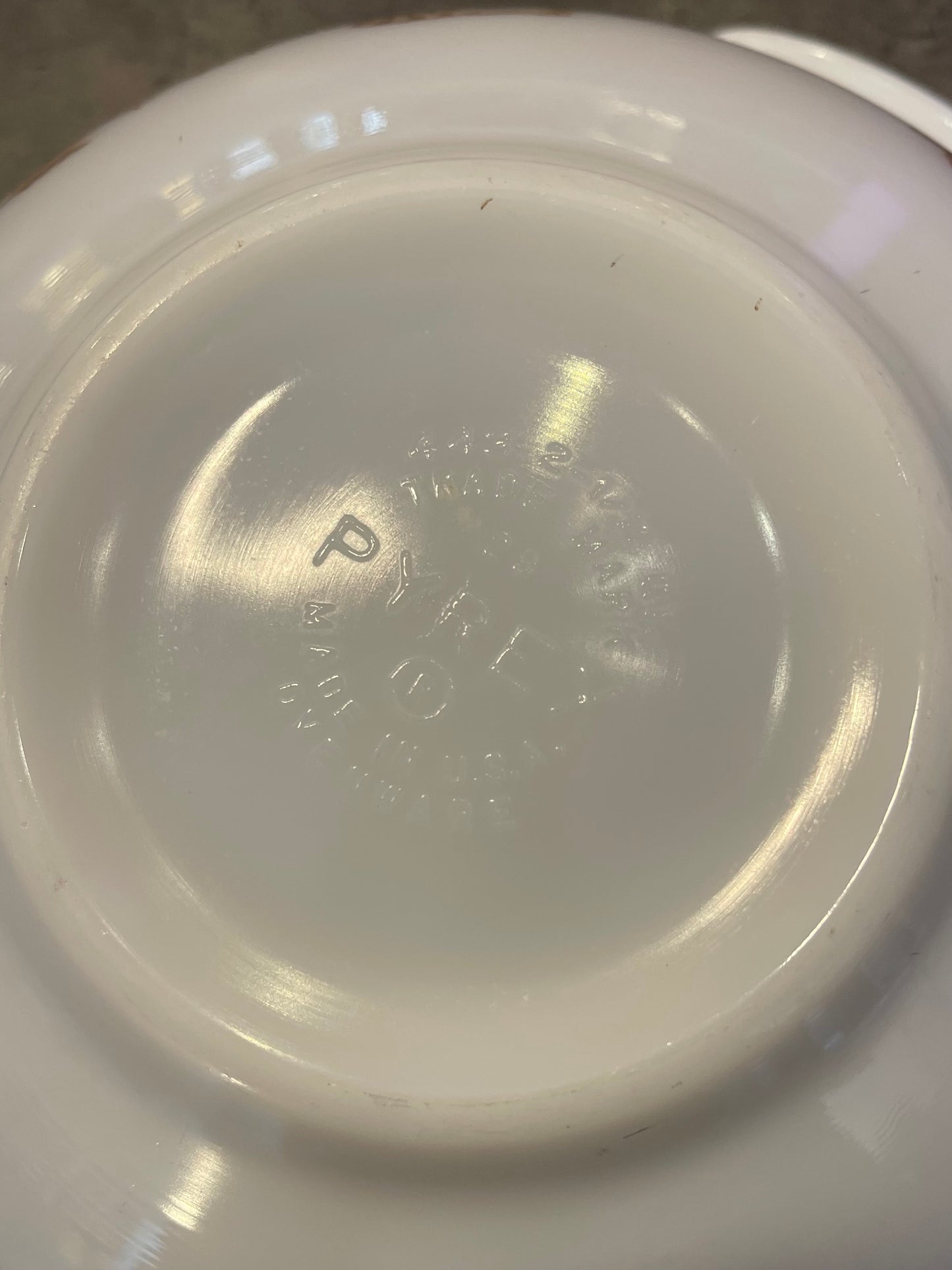Pyrex Americana Cinderella Mixing Bowl