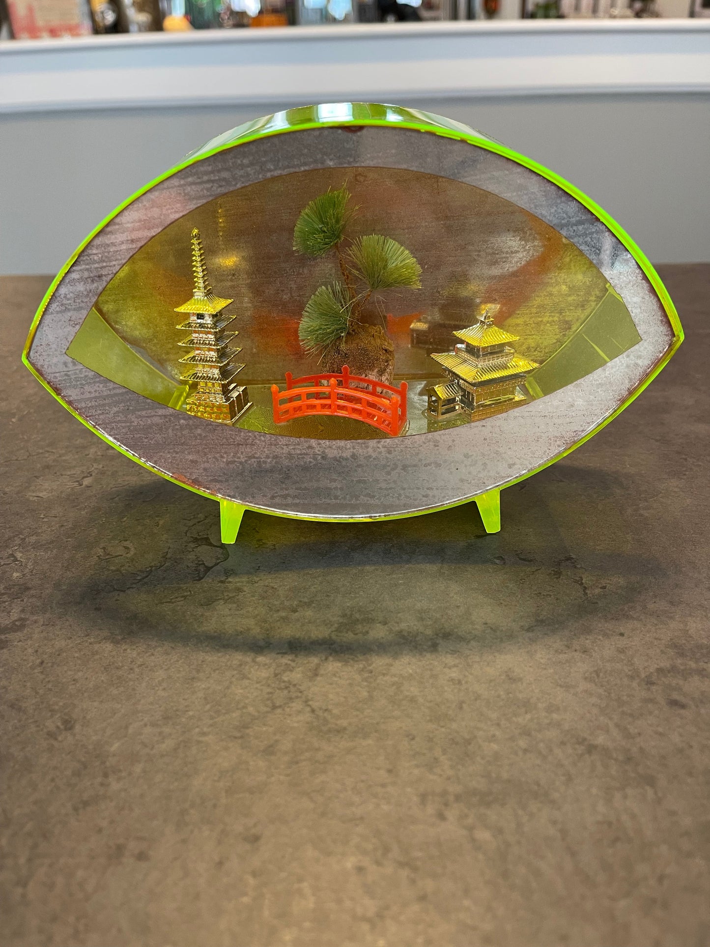 Lucite Japanese Diorama