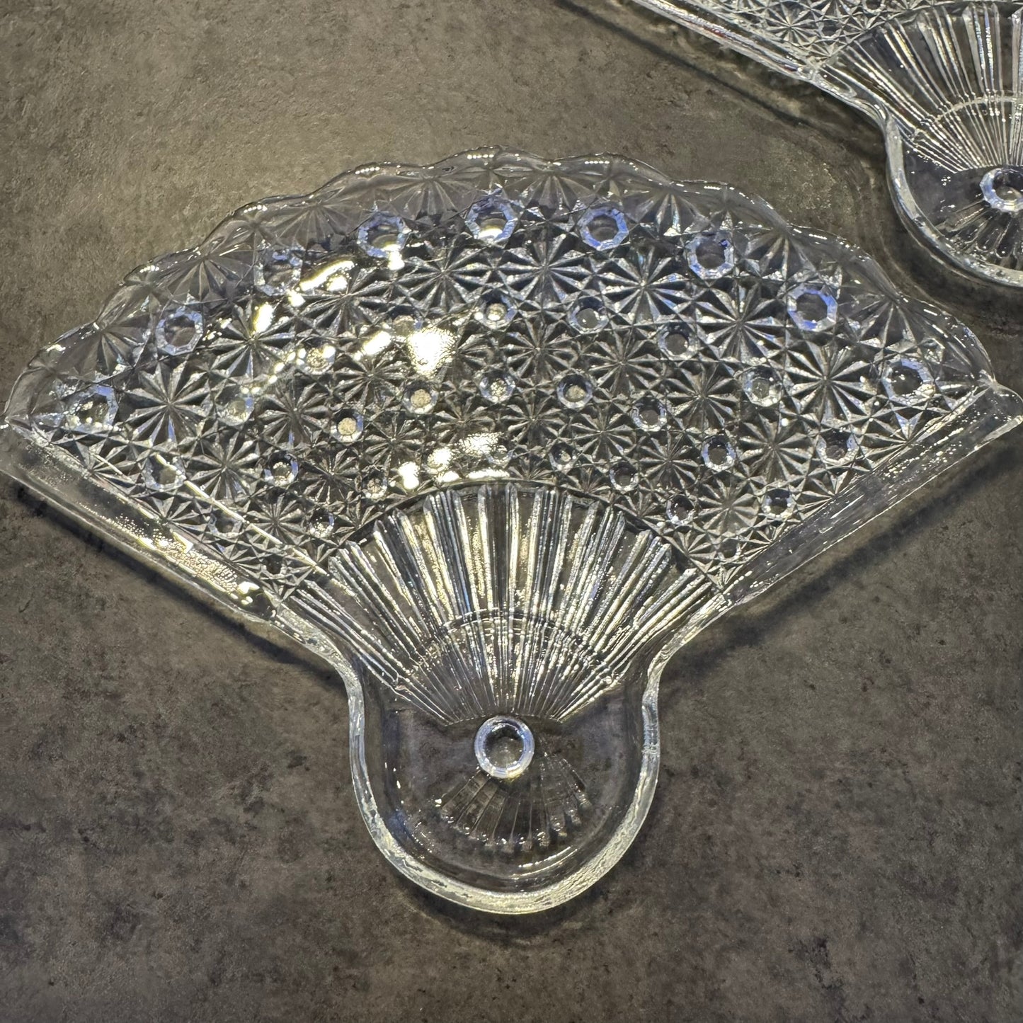 3- Piece Anchor Hocking Fan Shaped Daisy and Button Plate Set