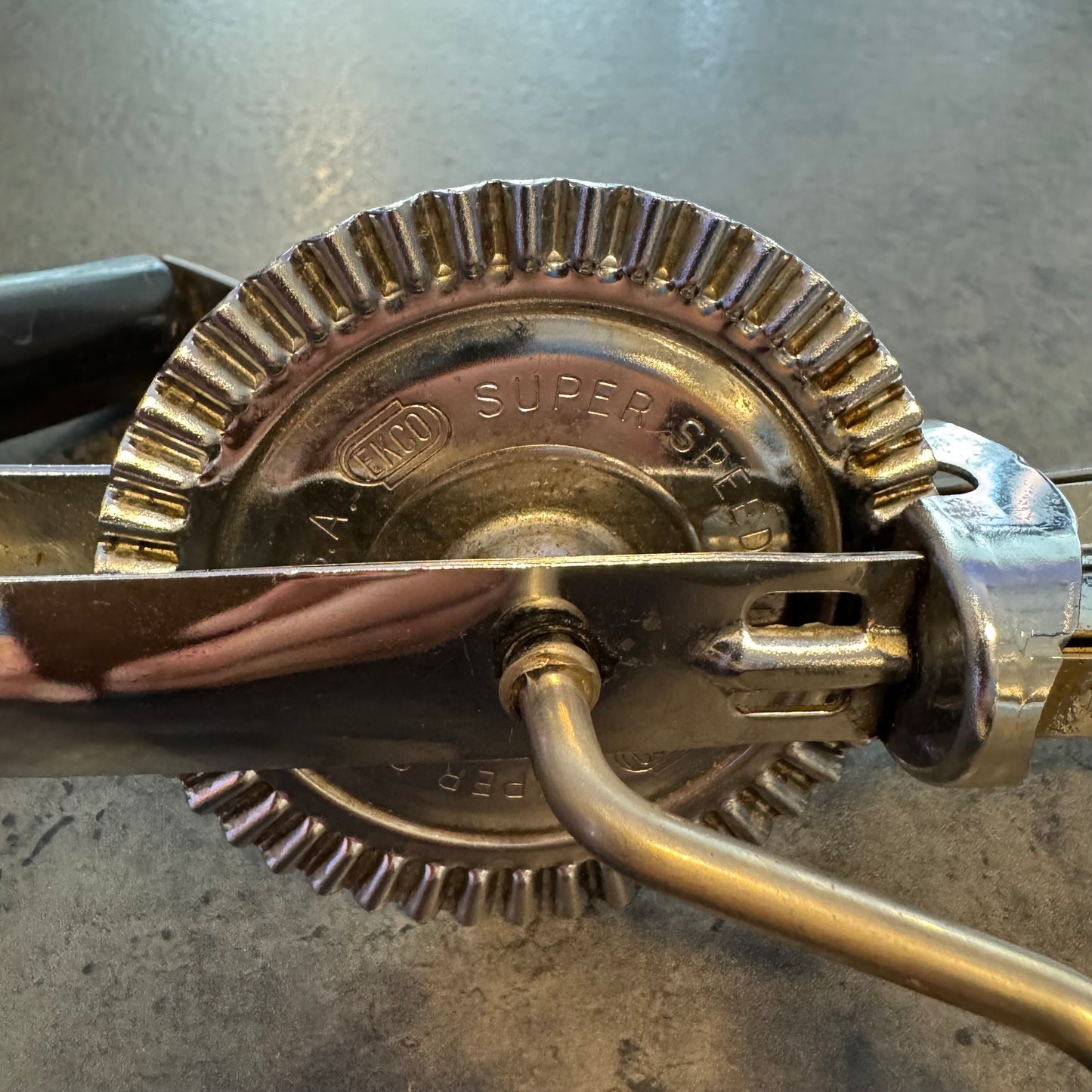 EKCO Manual Rotary Egg Beater/Hand Mixer