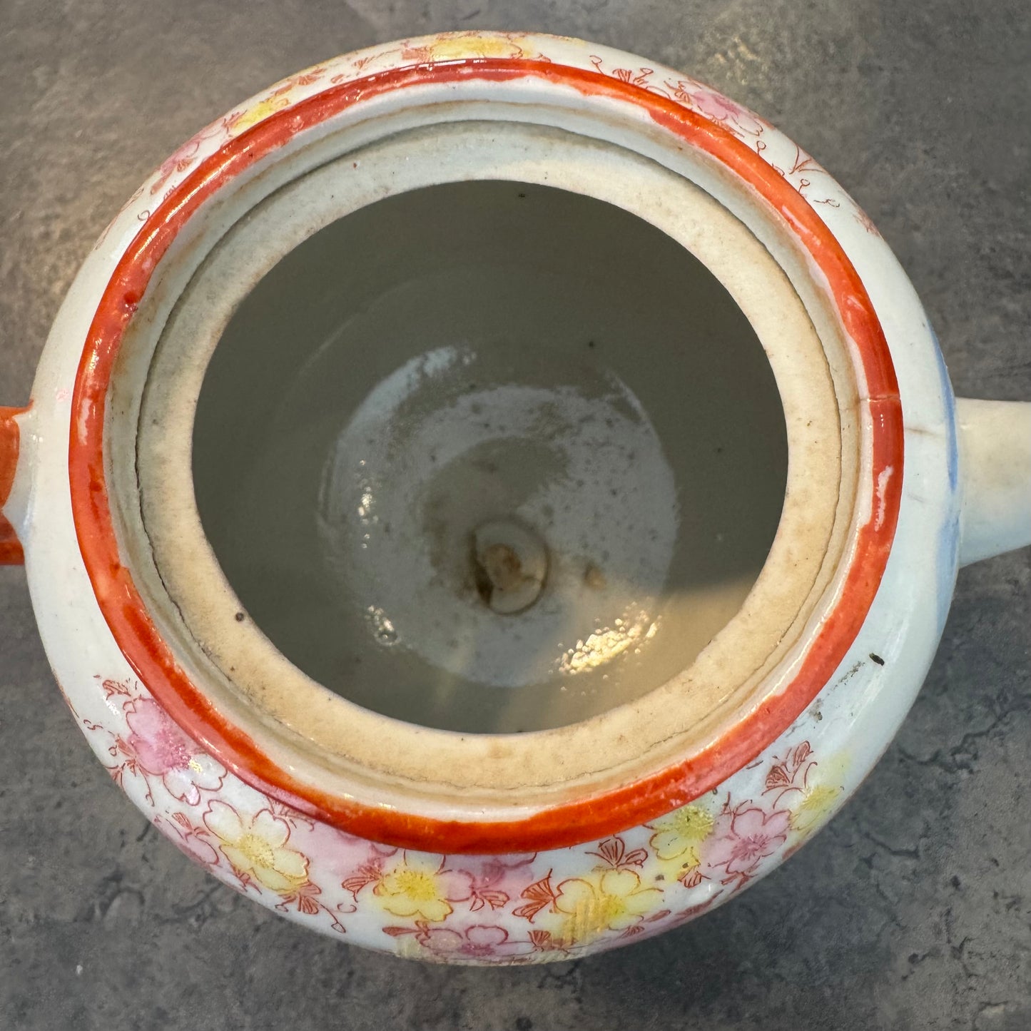 Japanese Geisha Hand Painted Porcelain Tea Pot