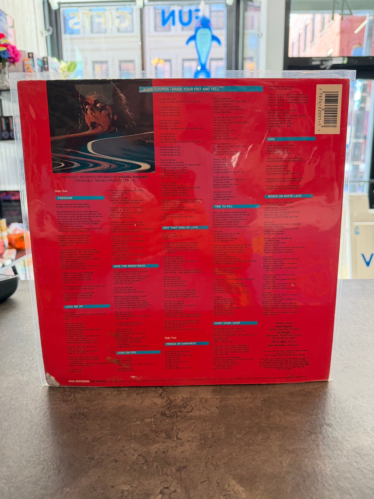 Alice Cooper - Raise Your Fist and Yell Vinyl