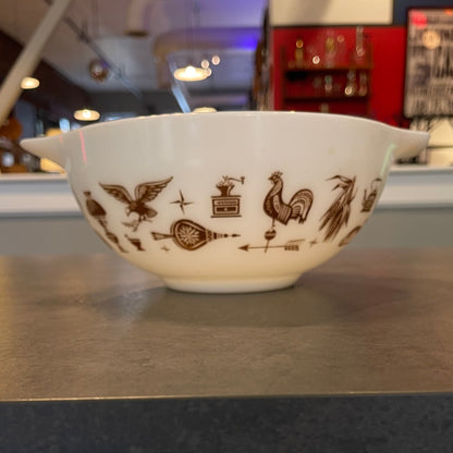 Pyrex Americana Cinderella Mixing Bowl