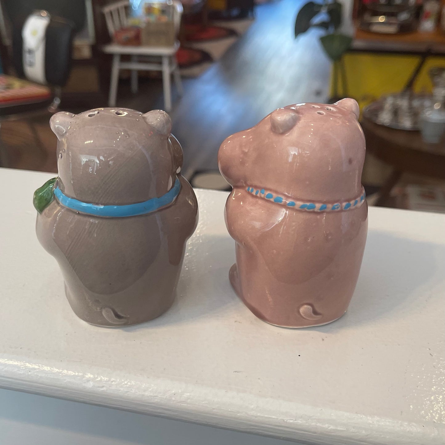 Hippo Couple Salt and Pepper Shakers