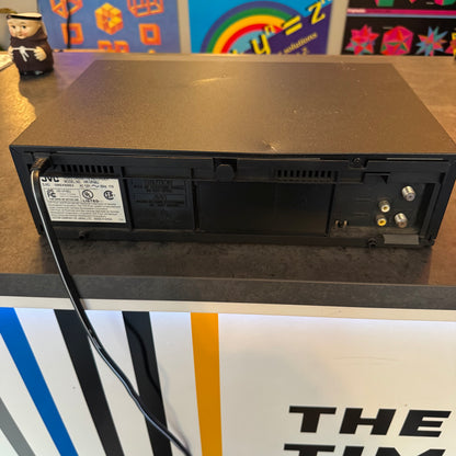 JVC HR-VP48U VCR with Remote