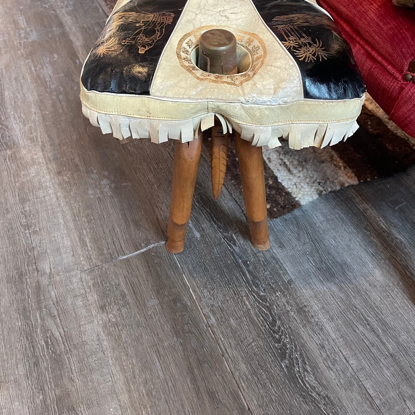 Camel Saddle Stool Black
