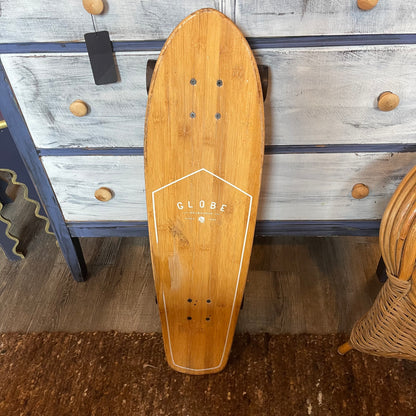 Globe Australia Tracer Skateboard