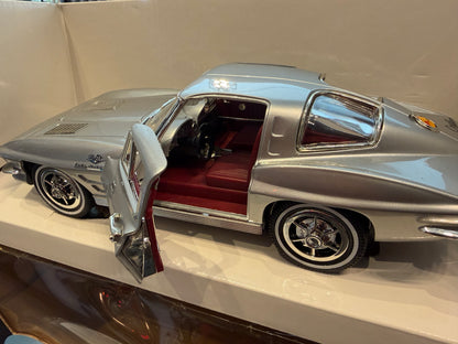 1963 Corvette Stingray Phone