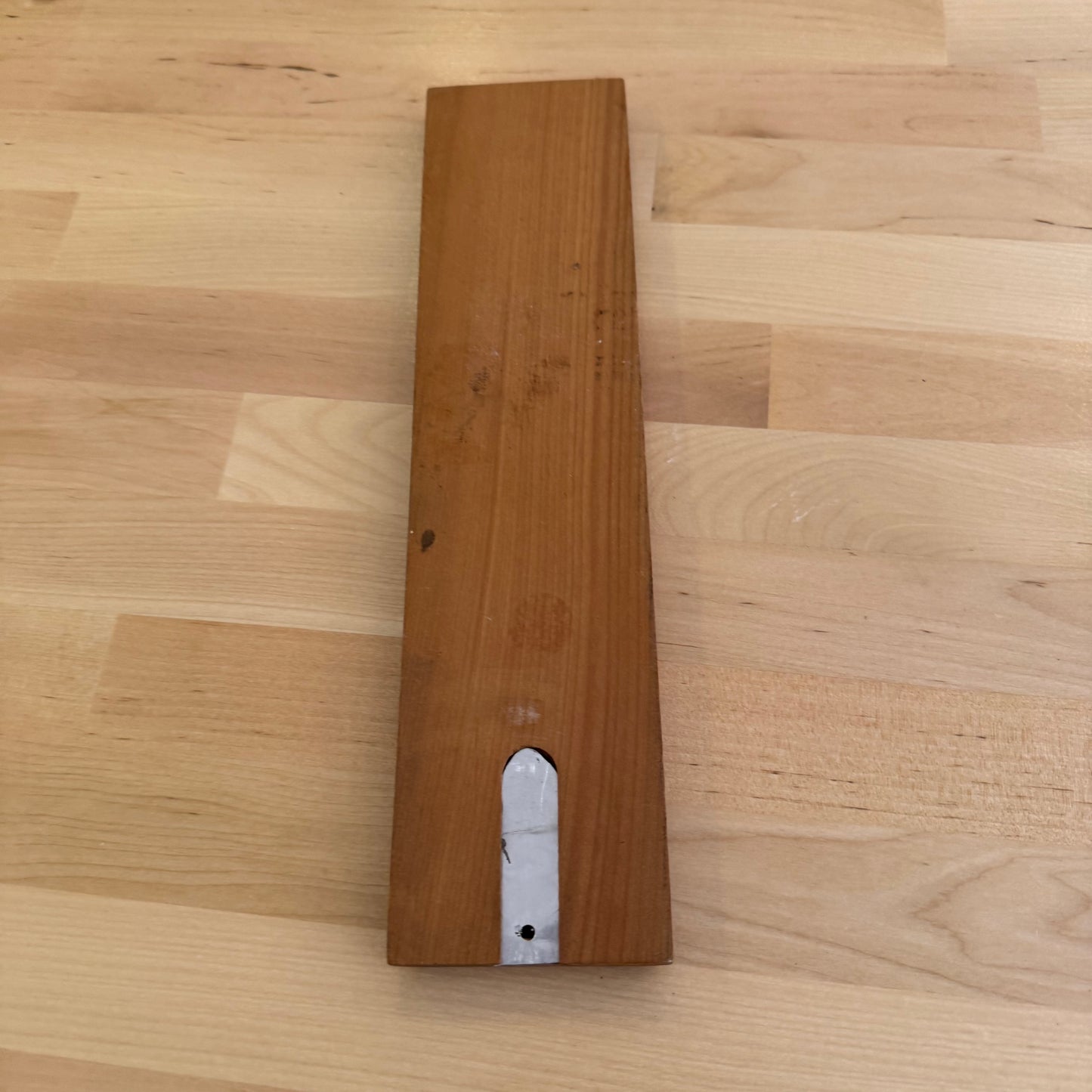 Cribbage Board w/6 pegs