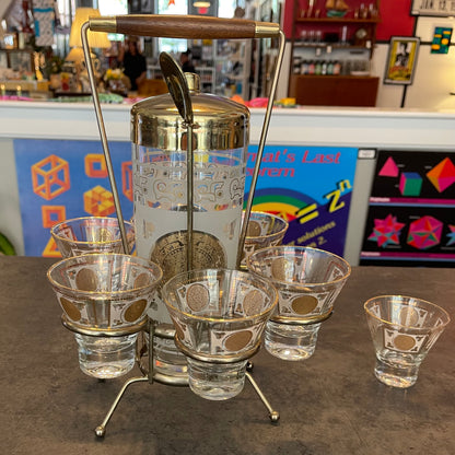 Hazel Atlas Gold Medallion Cocktail Set Complete