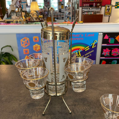 Hazel Atlas Gold Medallion Cocktail Set Complete