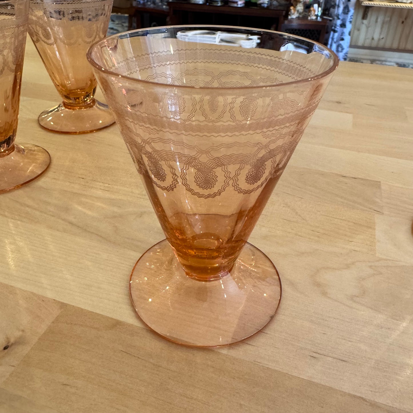 Set of 4 Vintage Pink Depression Glass Champagne Coupes / Sherbet Glasses