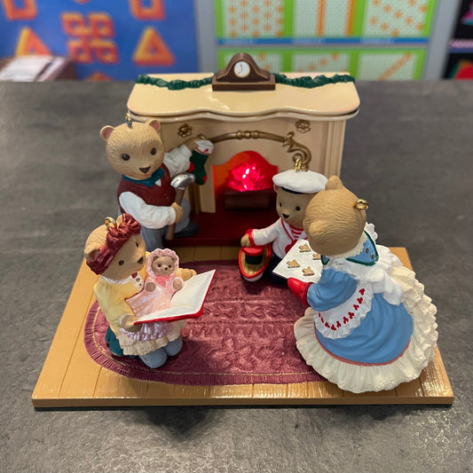 Hallmark Bearingers of Victoria Circle Set