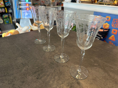 Set of 4 Wine Glasses