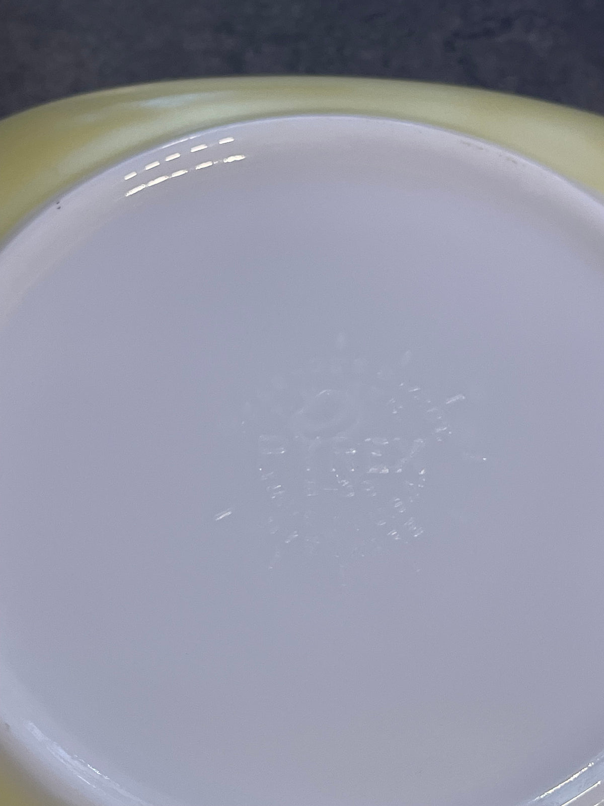 Pyrex #525B-025 Yellow Square Bowl