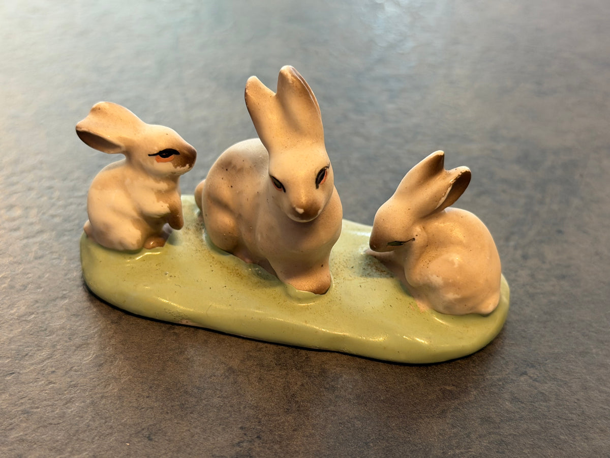 Bunny Rabbit Hangout Figurine