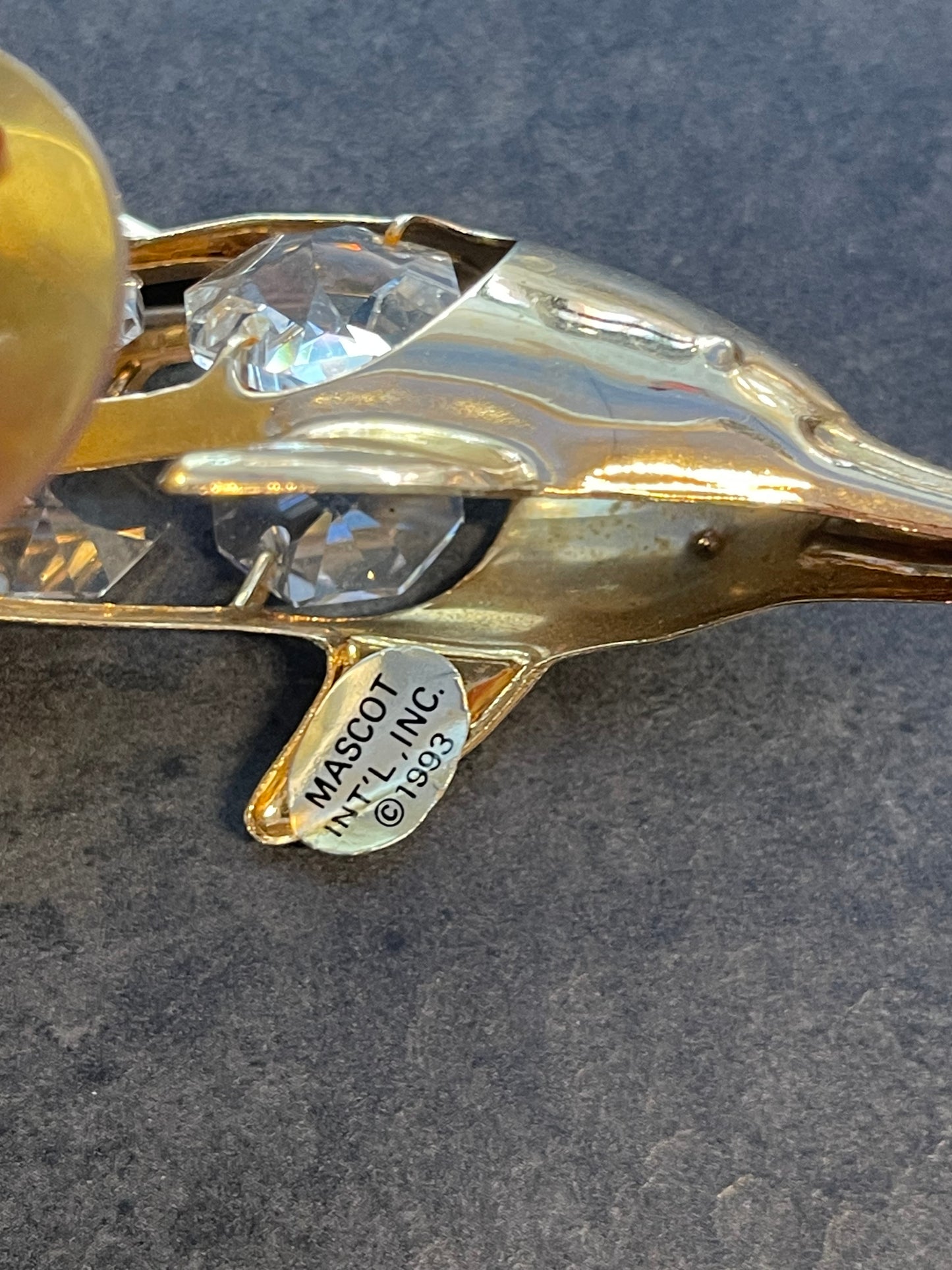 Mascot Int Gold Plated Dolphin Sun-catcher