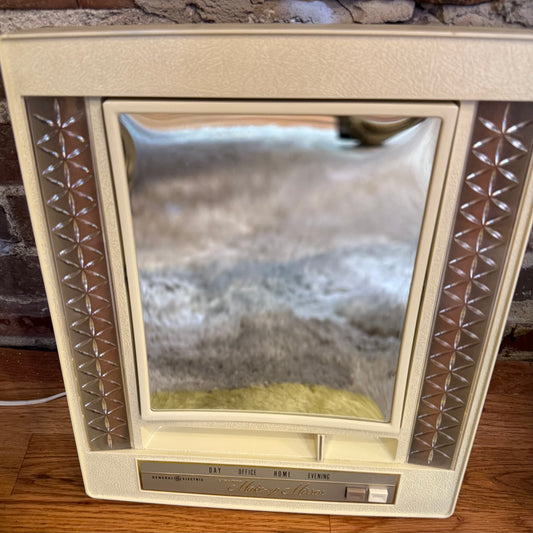 Vintage 1970s GE Lighted Makeup Mirror Working Retro Tabletop Vanity