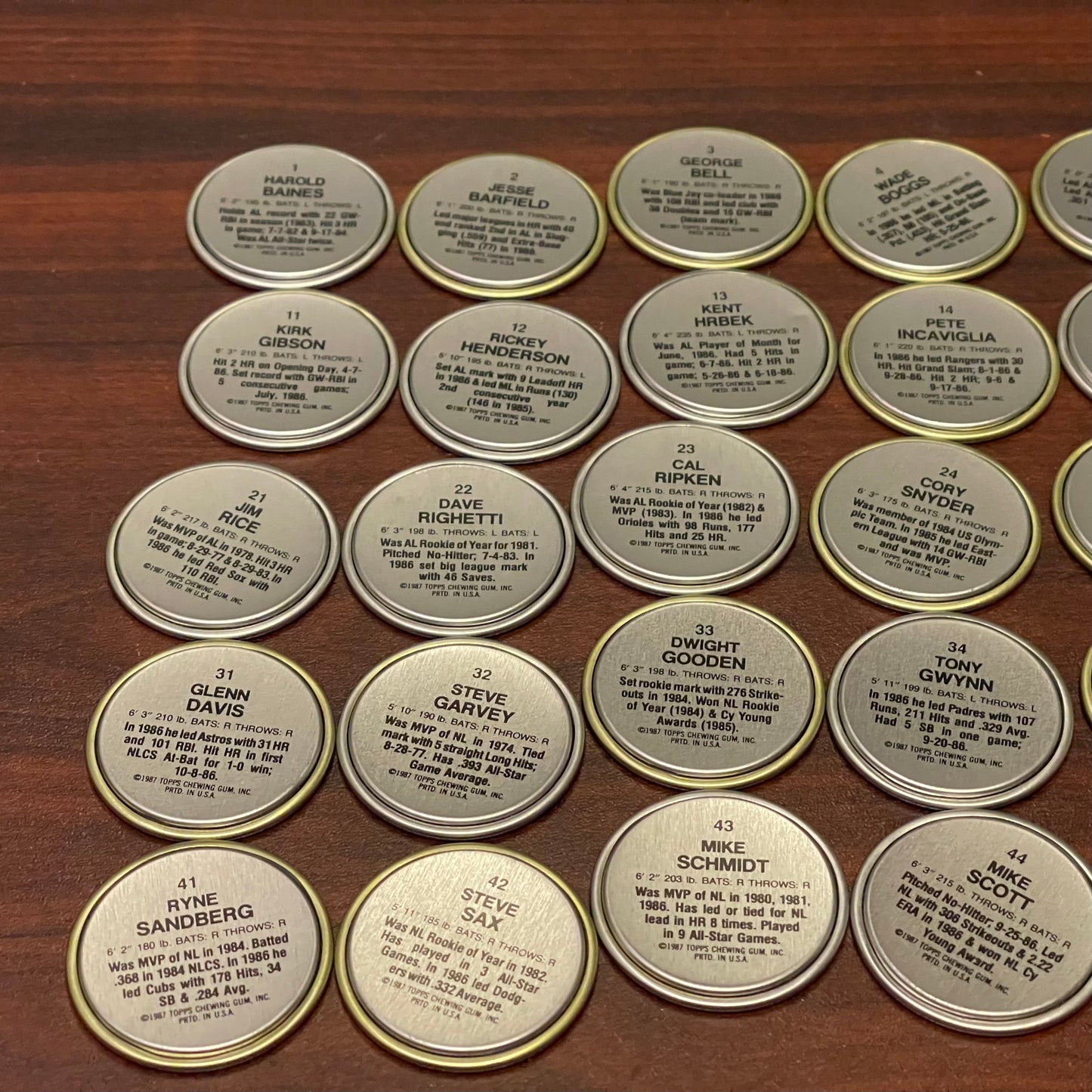 Complete set of 48 Topps Baseball Coins 1987