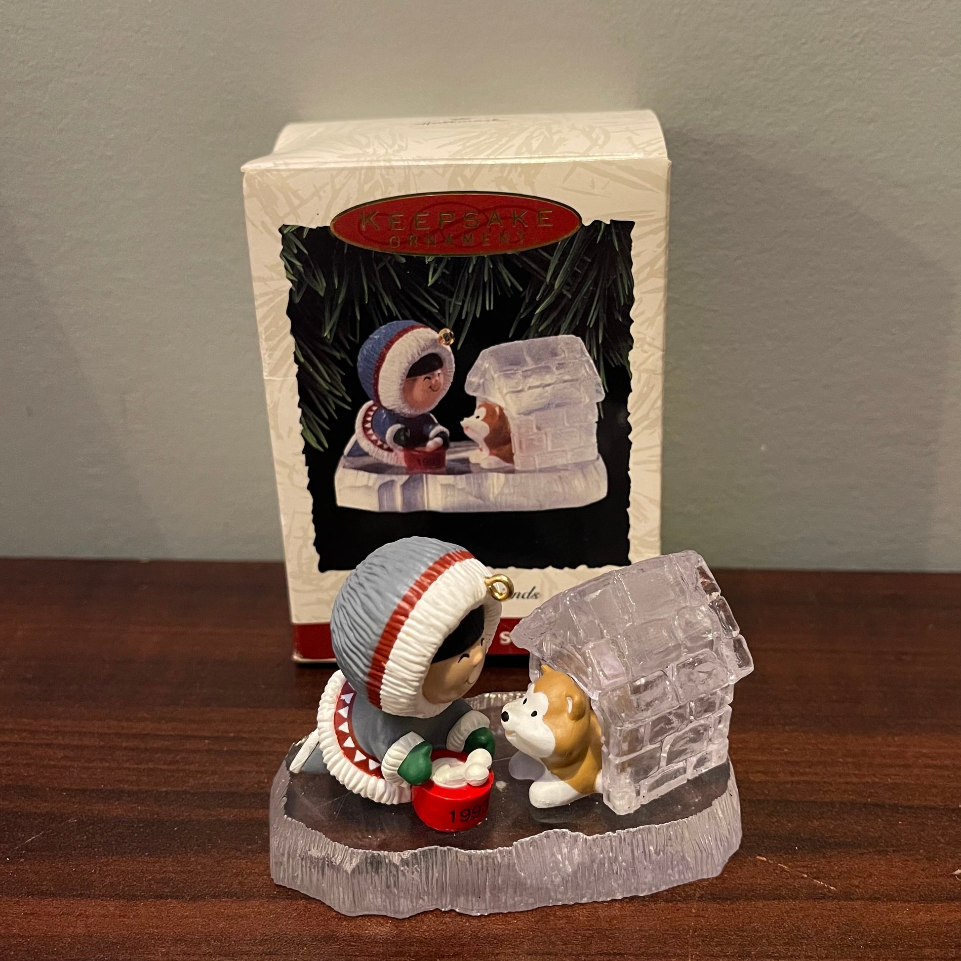 Hallmark Frosty Friends 1993 Ornament