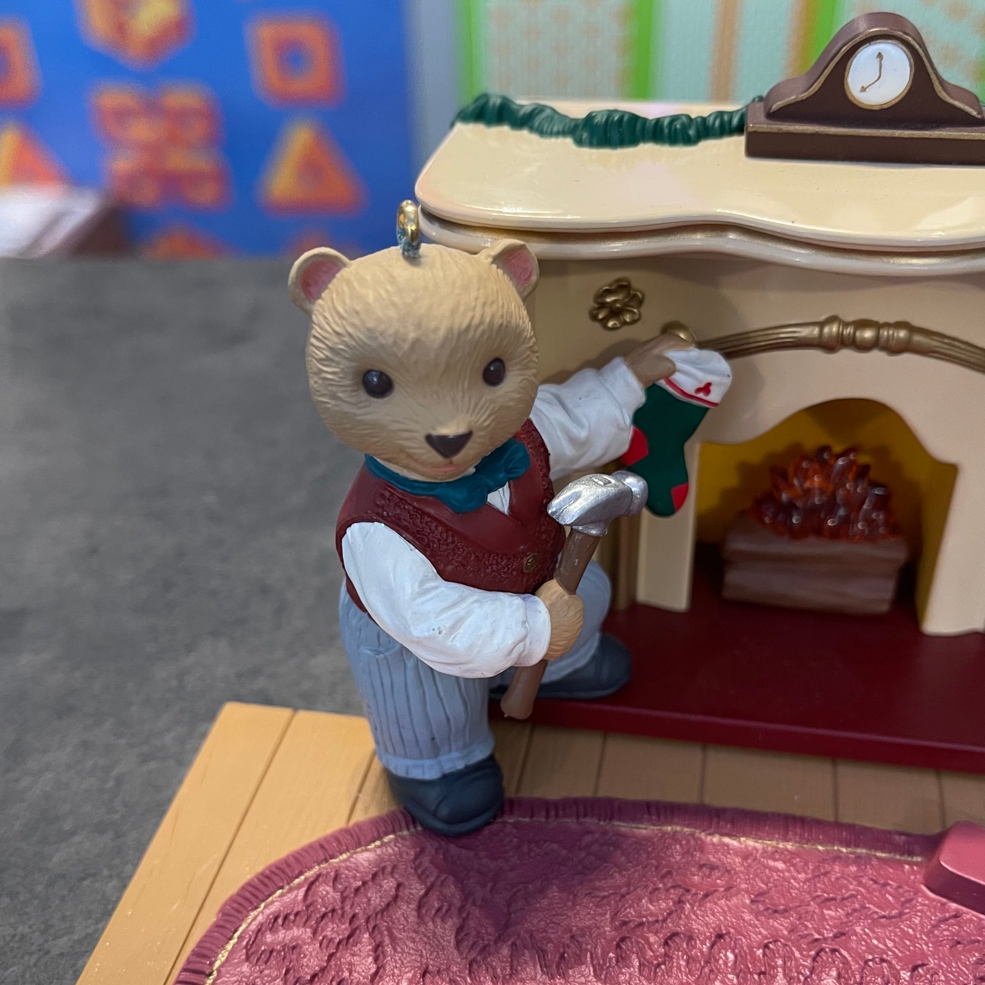 Hallmark Bearingers of Victoria Circle Set