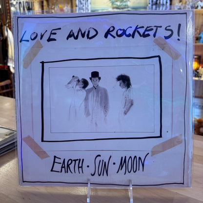 Love and Rockets - Earth Sun Moon (6058-1-B-A) Vinyl