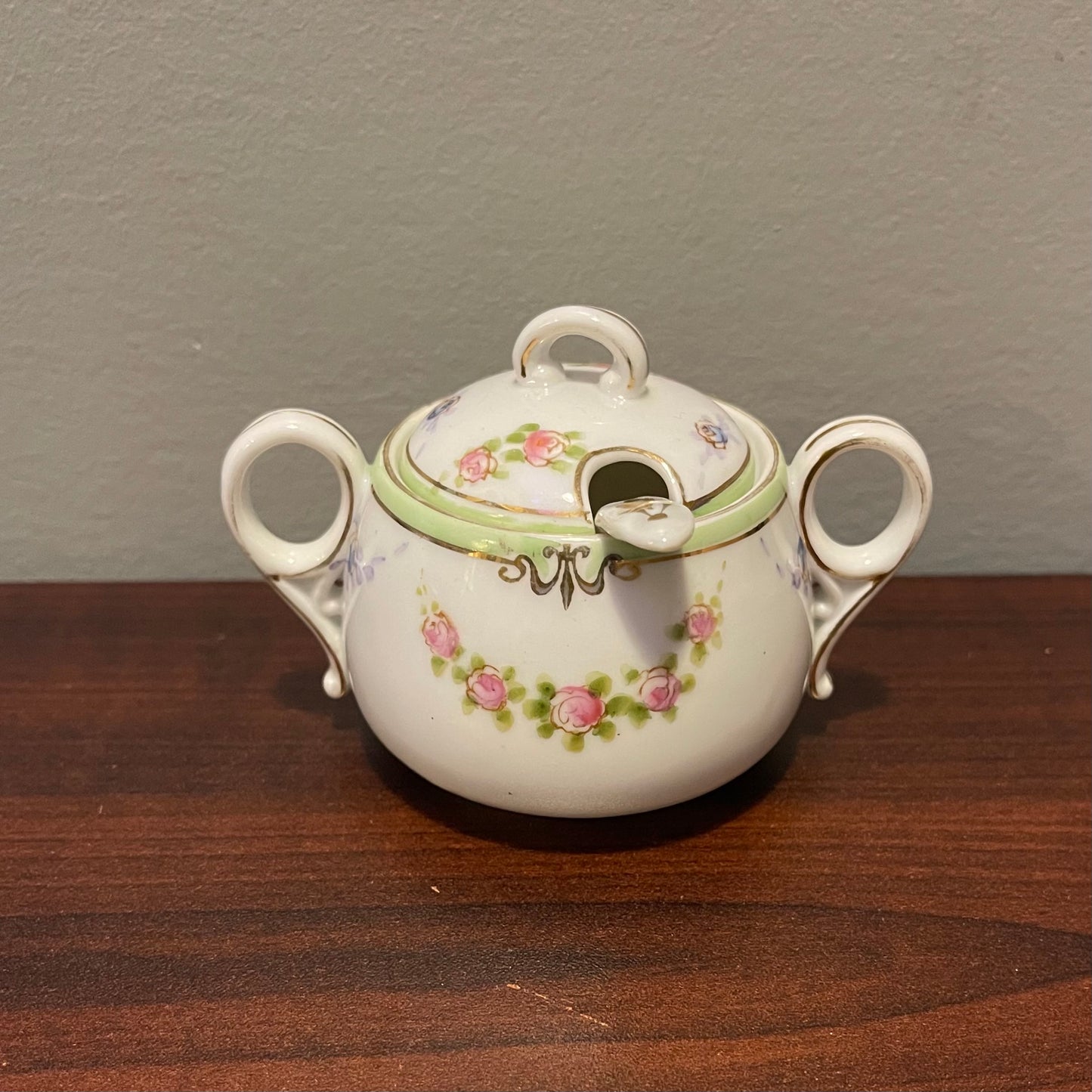 Nippon Covered Bowl with Spoon