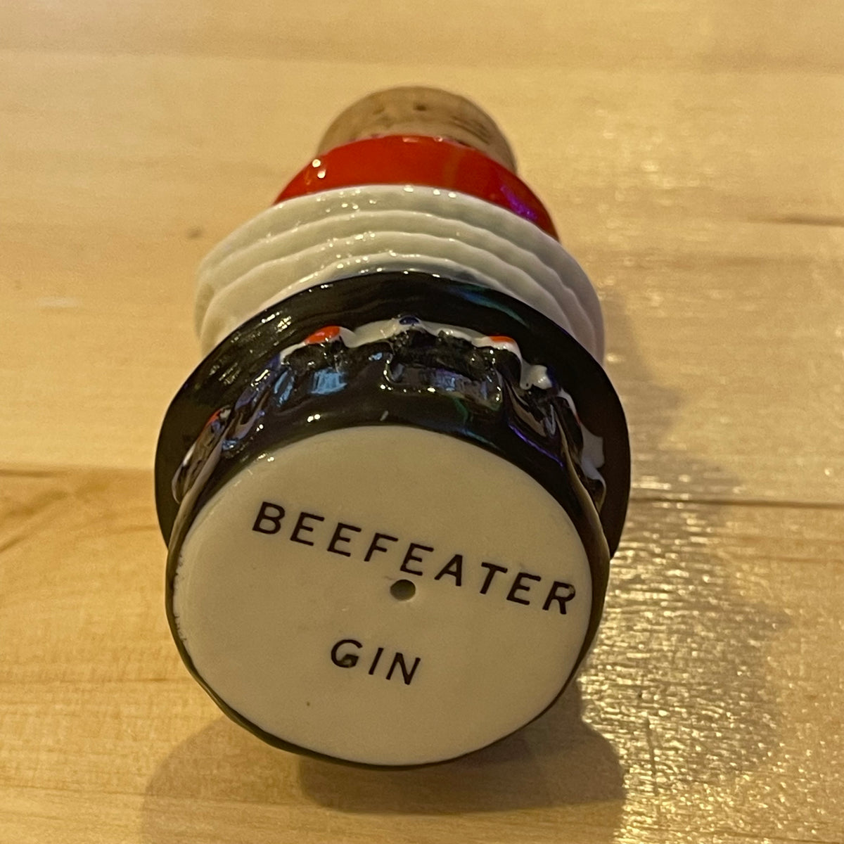 Beef Eater Gin Ceramic Pourer