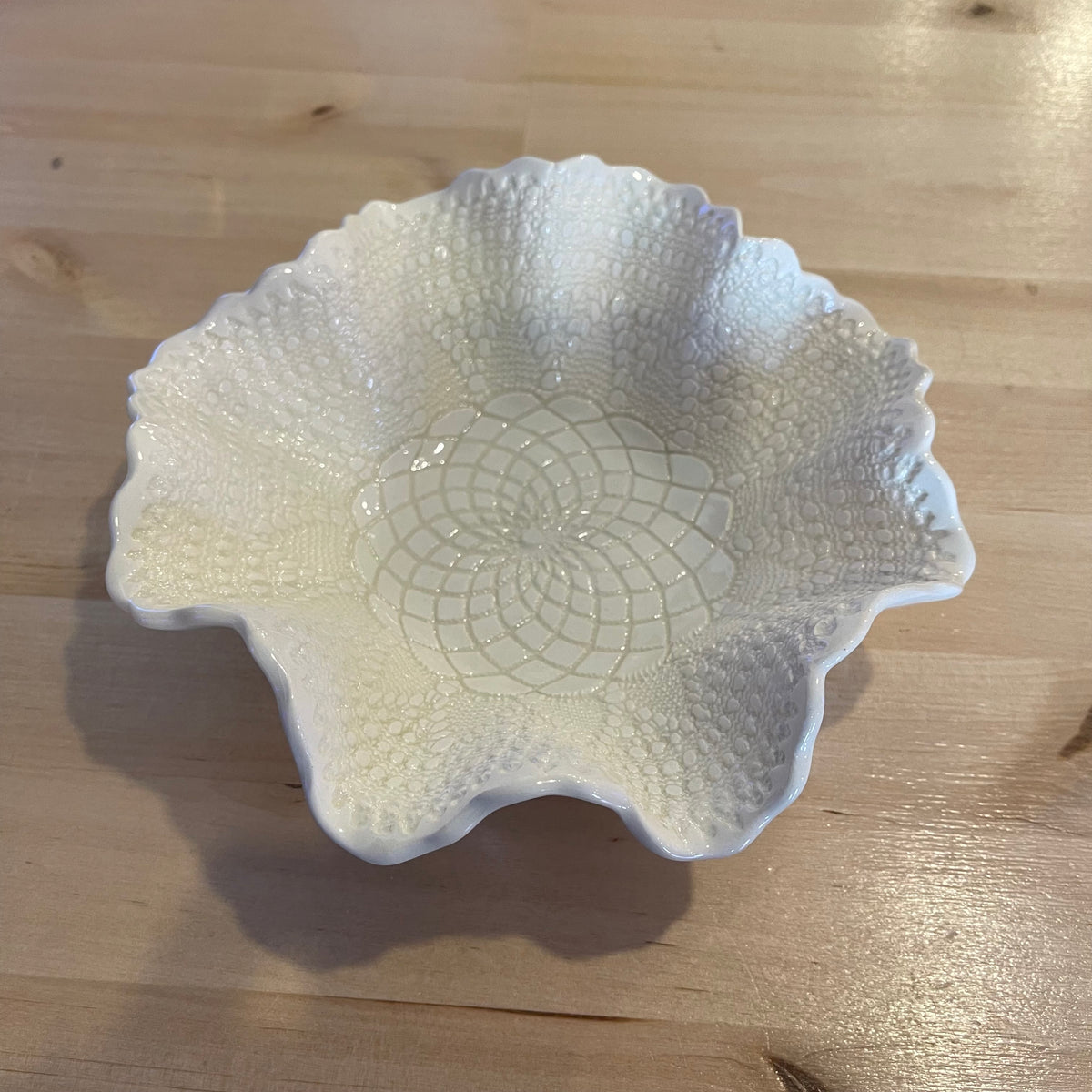 Ceramic Ruffle Doily Bowl
