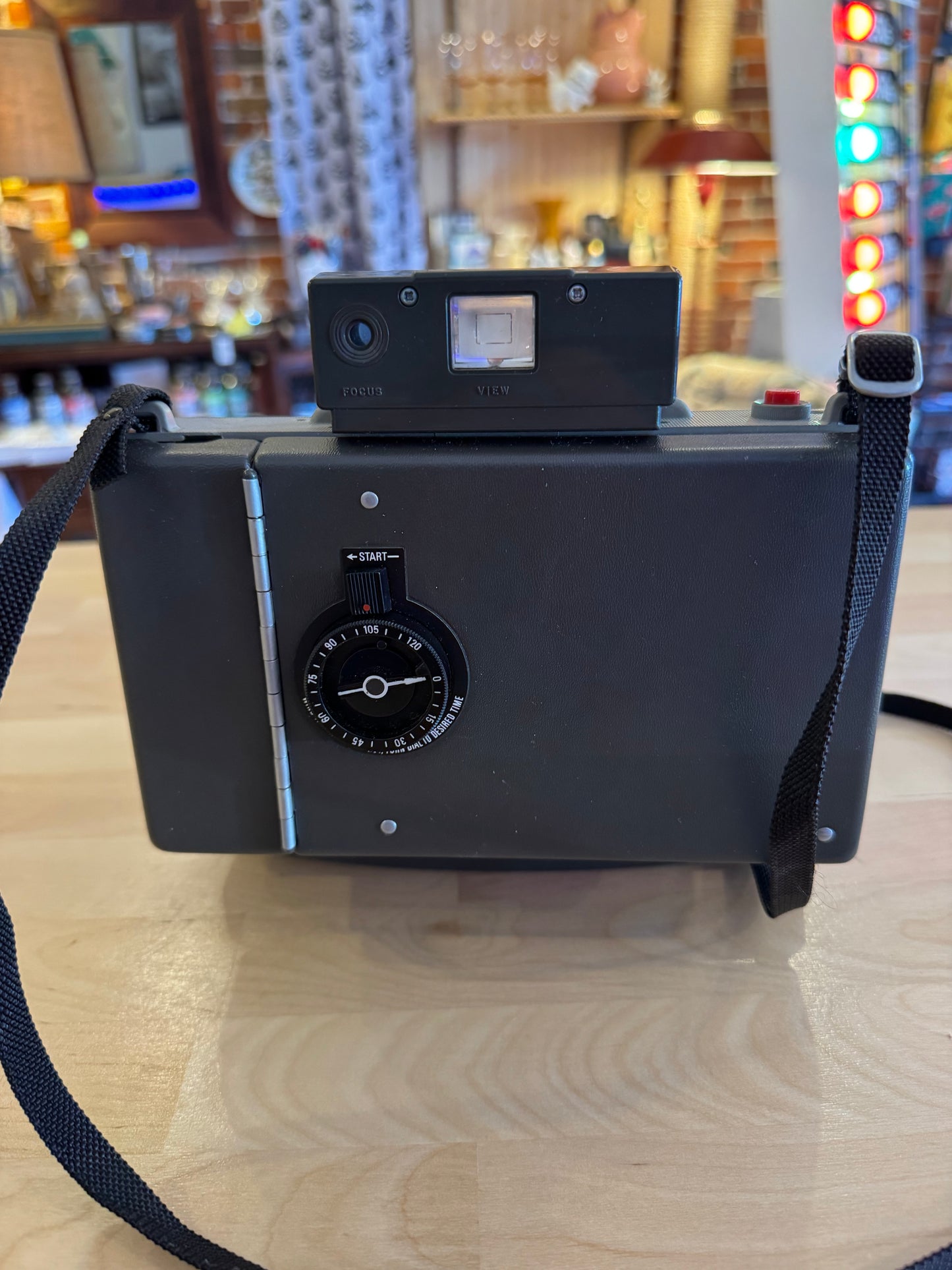 Polaroid 340 Land Camera W/Flash (Working) Manual Included