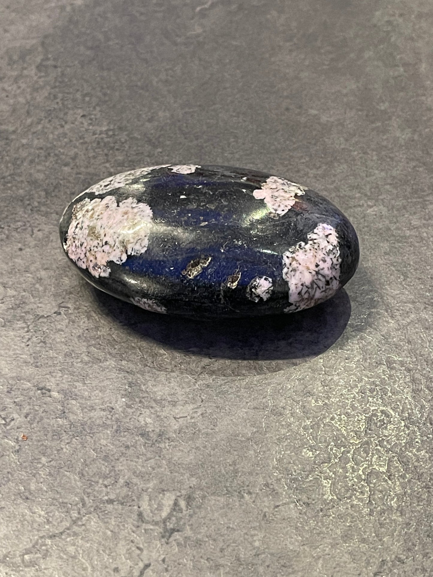 Black Cherry Blossom Flower Agate Palm Stone