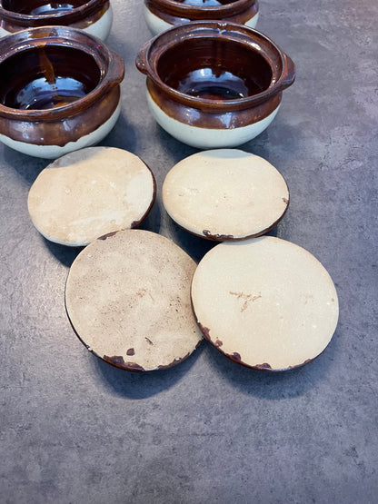Robinson Ransbottom Bean Pot and 4 Crocks