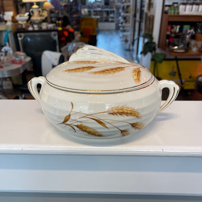 Edwin Knowles Yorktown Golden Wheat Covered Server