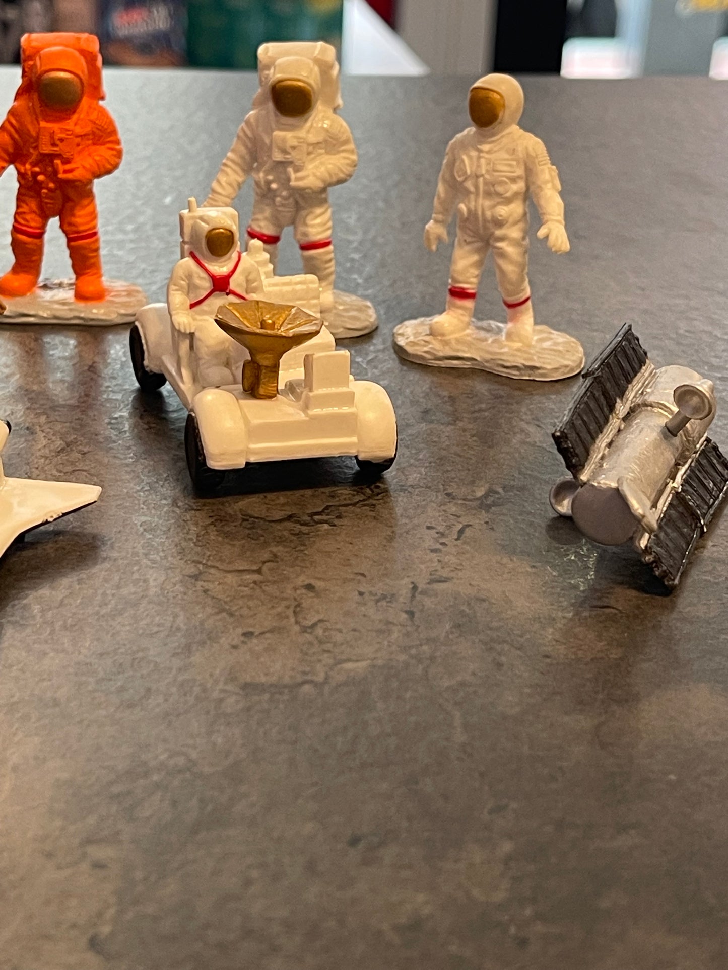 Set of 12 Safari LTD Spcae Toob Figures