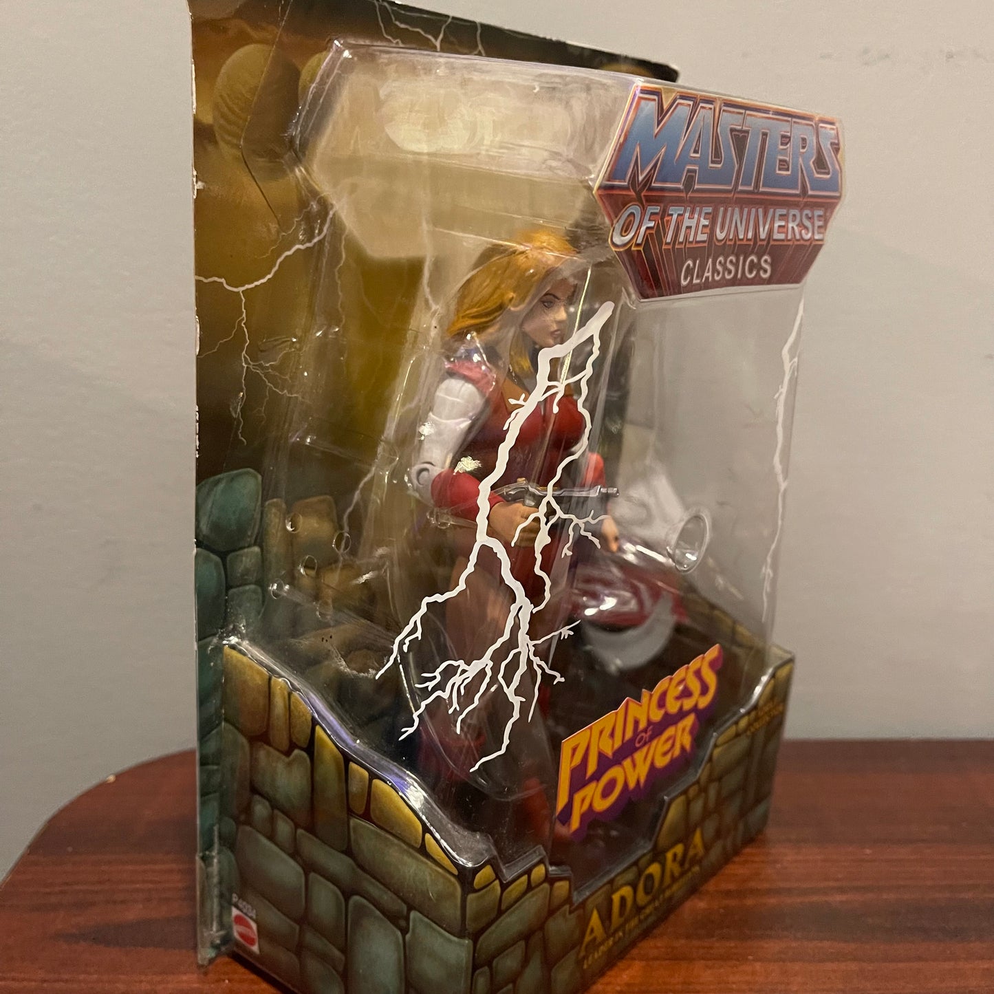 MOTU Classics Adora
