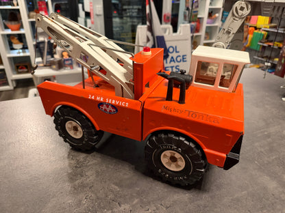 1970 Mighty Tonka AA Wrecker Tow Truck