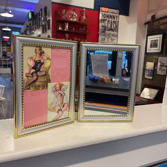 Pinup Mirror Art
