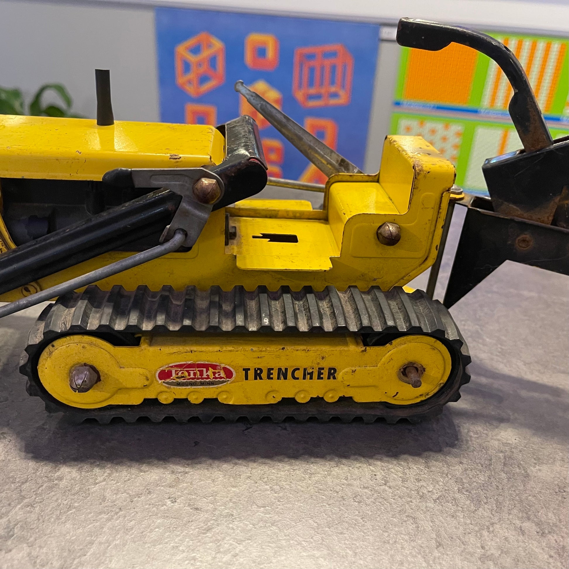 Tonka Trencher