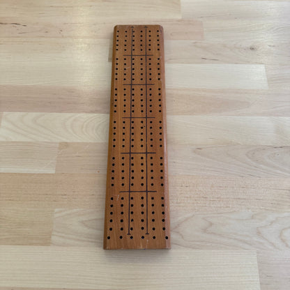 Cribbage Board w/6 pegs
