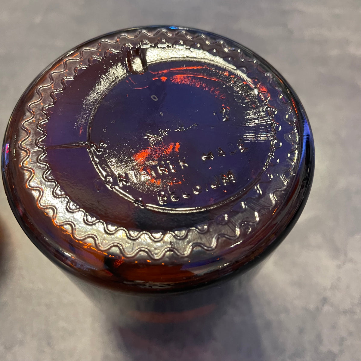 9” Brown Bubble Top Apothecary Jar 2