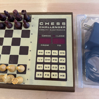 Fidelity Chess Challenger 7 Electronic Chess Set Model BCC (Complete)